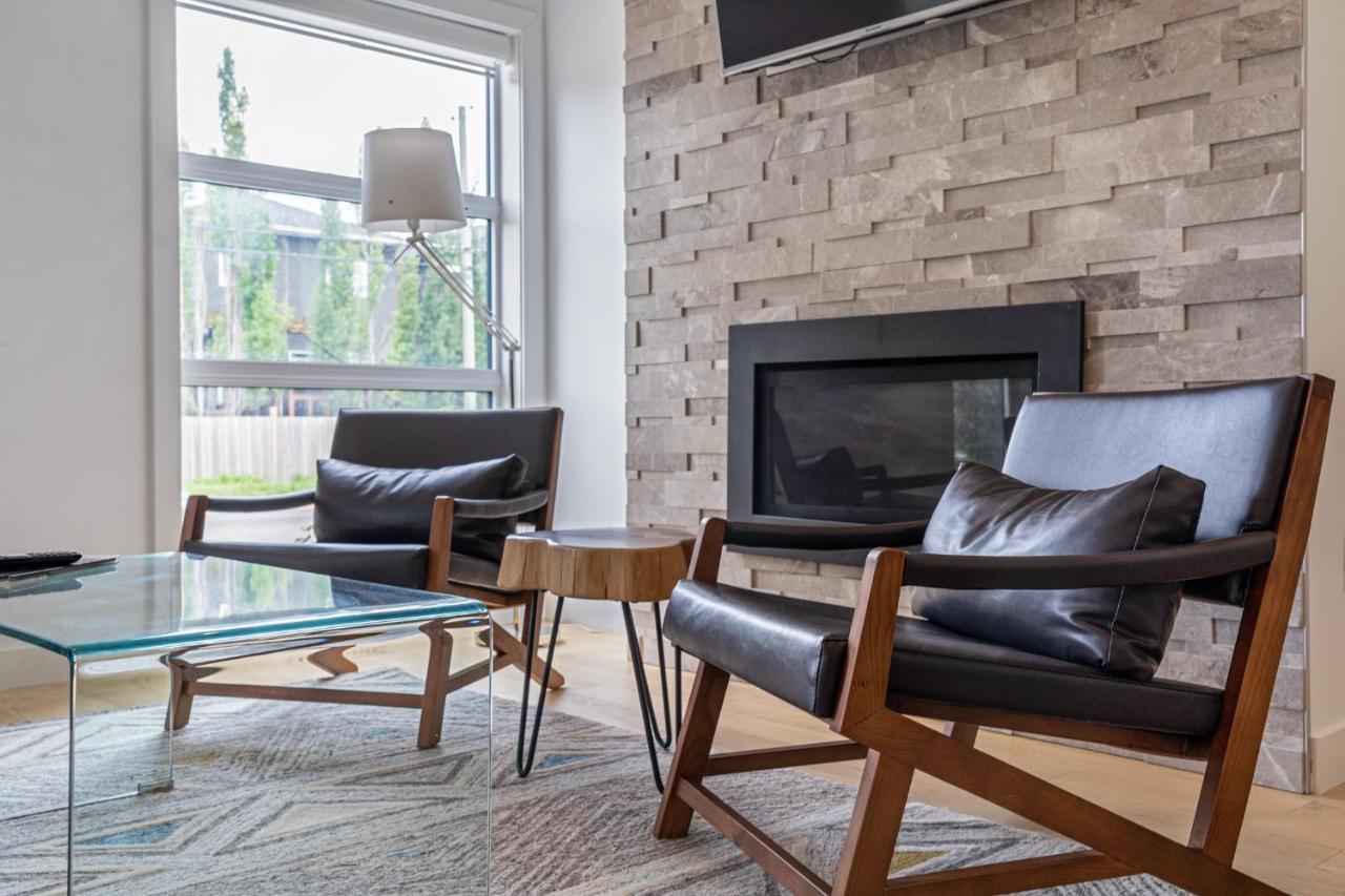Contemporary Luxury 4 Bedroom House Near Downtown YYC Екстериор снимка